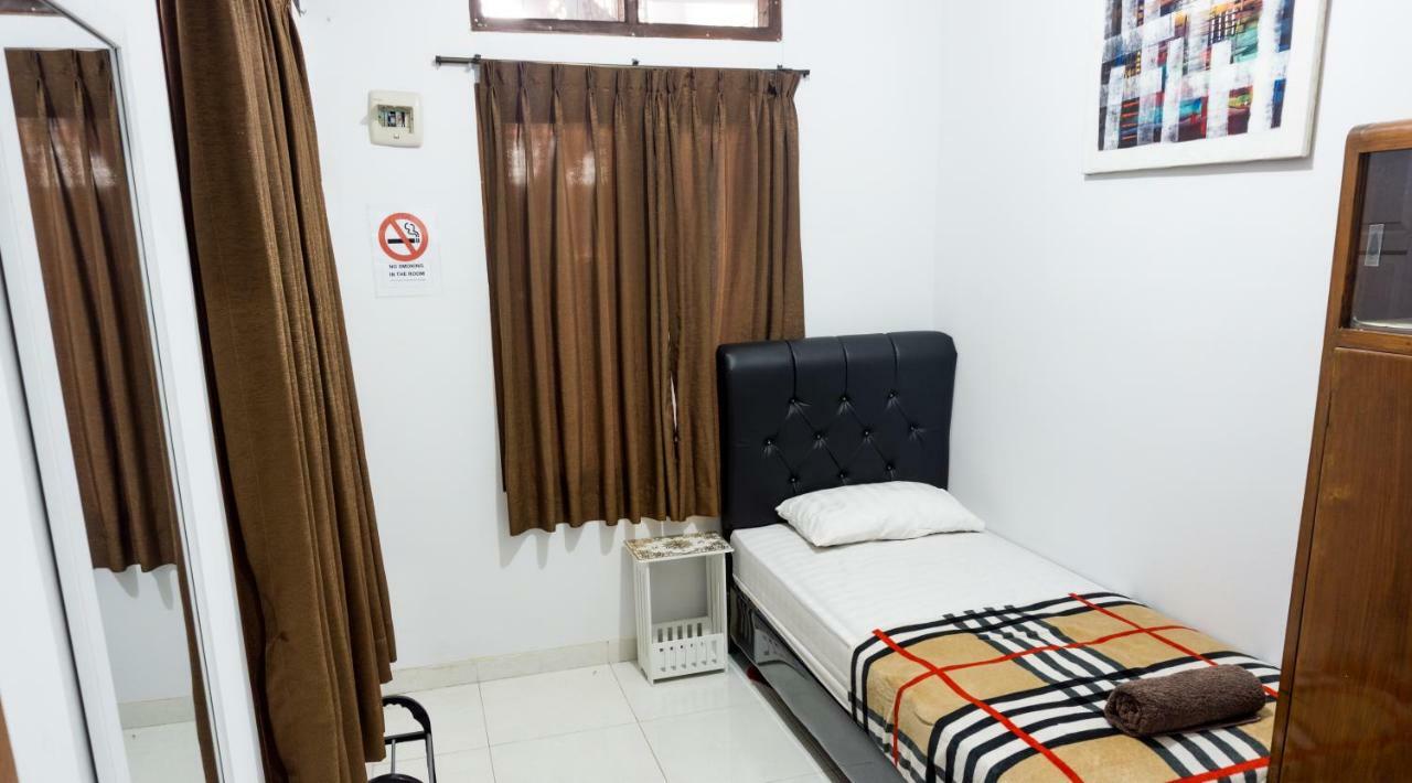 Hotel Zenrra House Bandung Exteriér fotografie